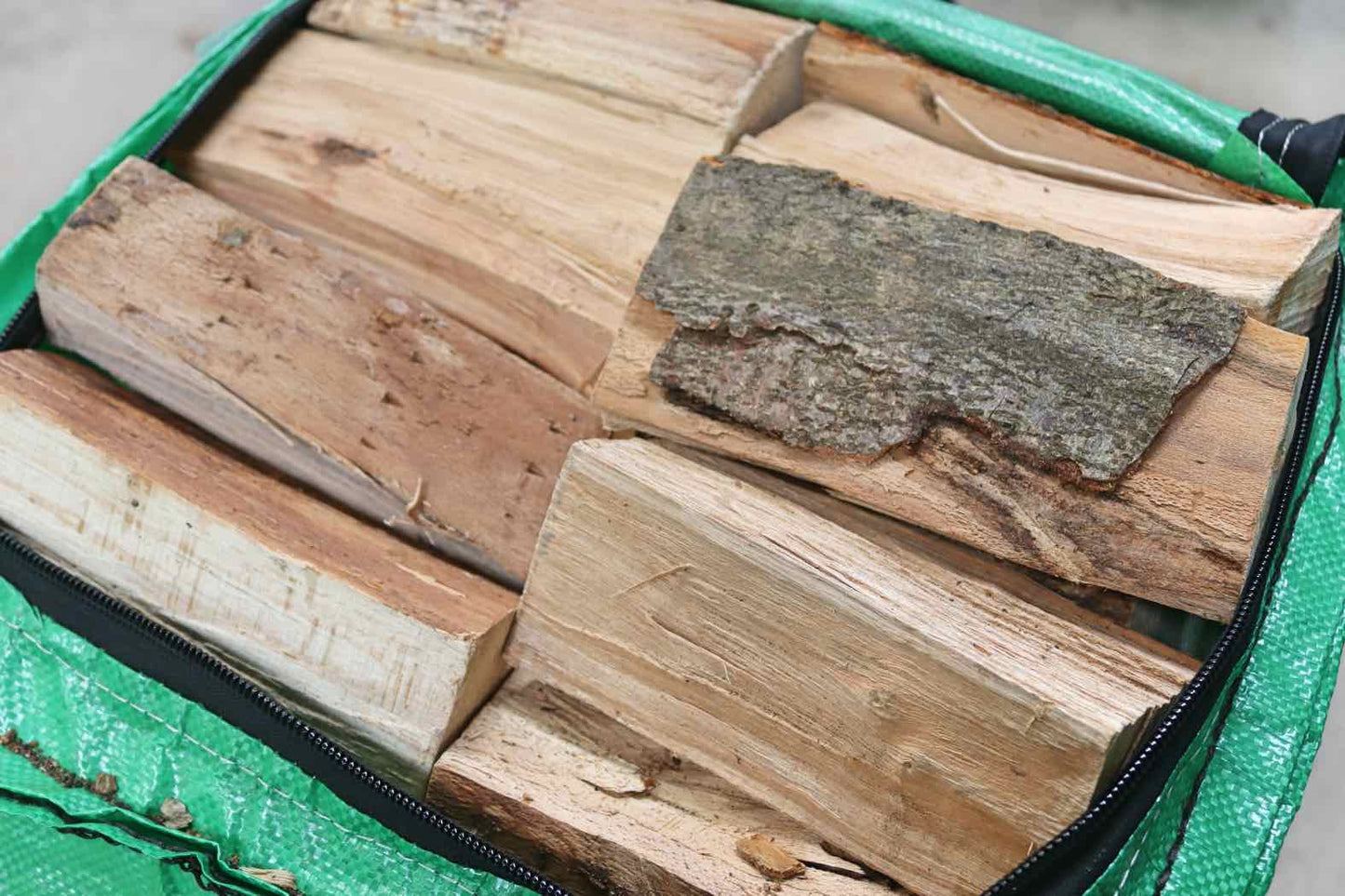 Kiln-Dried British Logs - Bulk Delivery