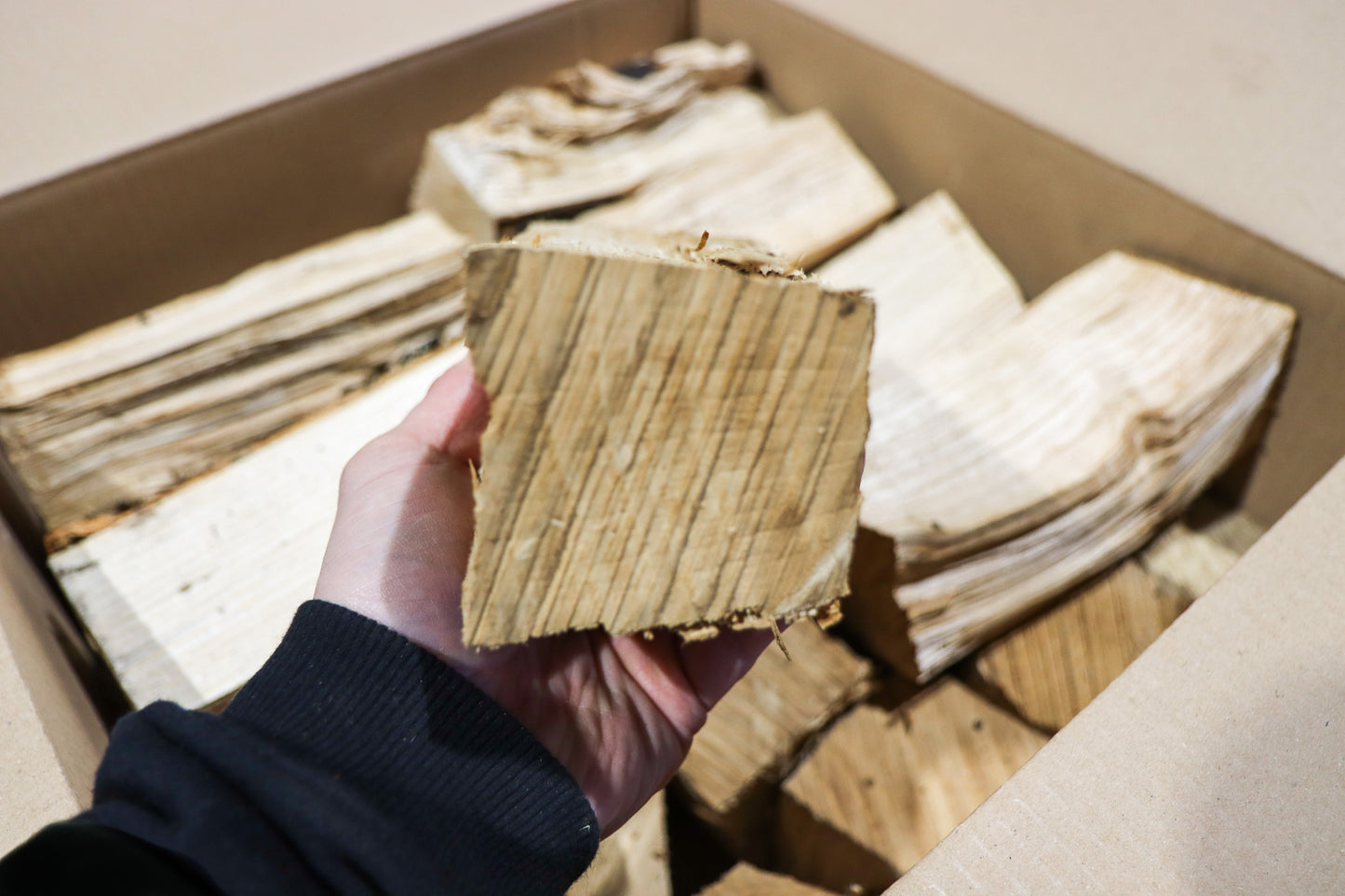 Love Logs Ready to Burn certified hobbit logs