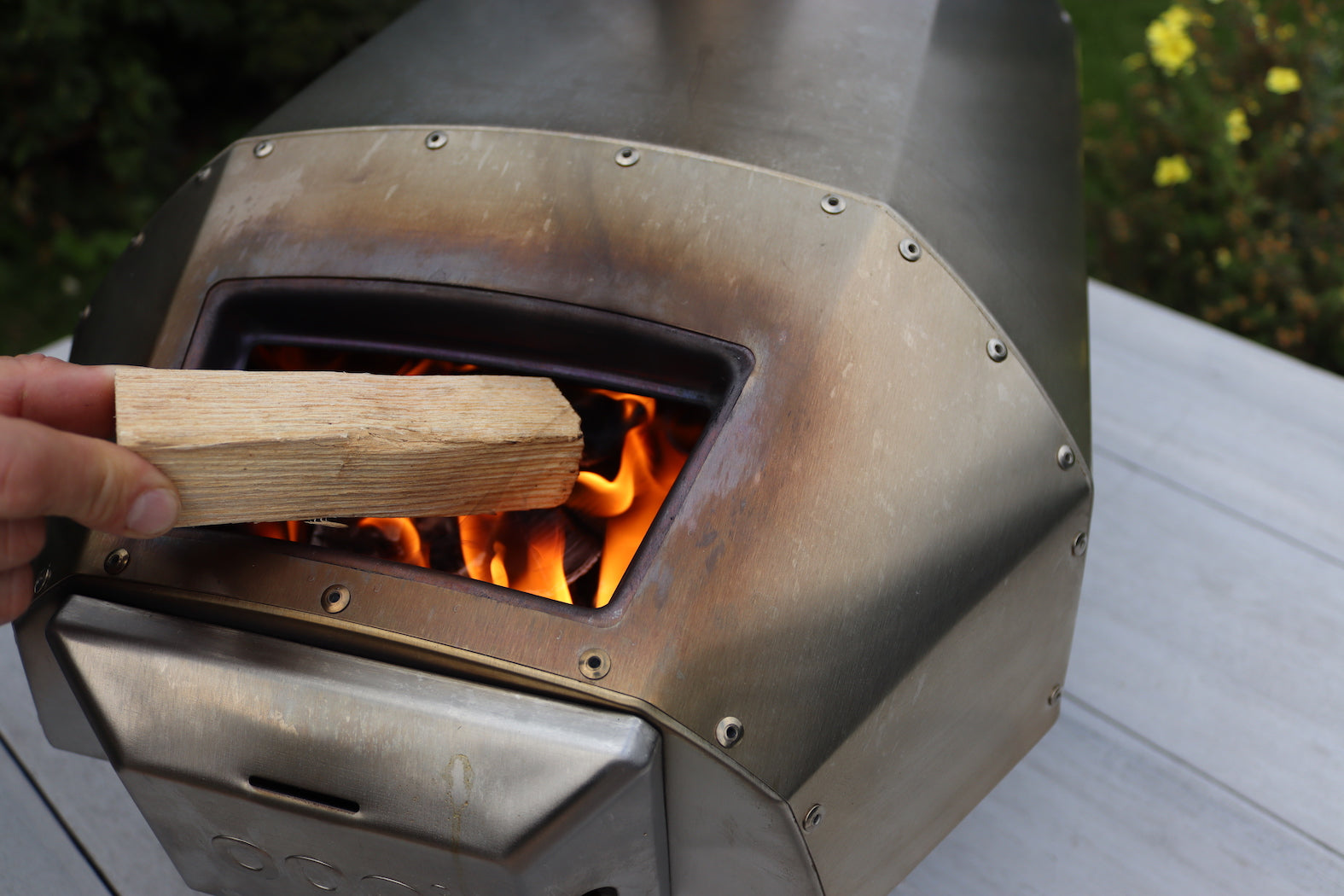 Pizza Oven Hardwood Kindling Love Logs